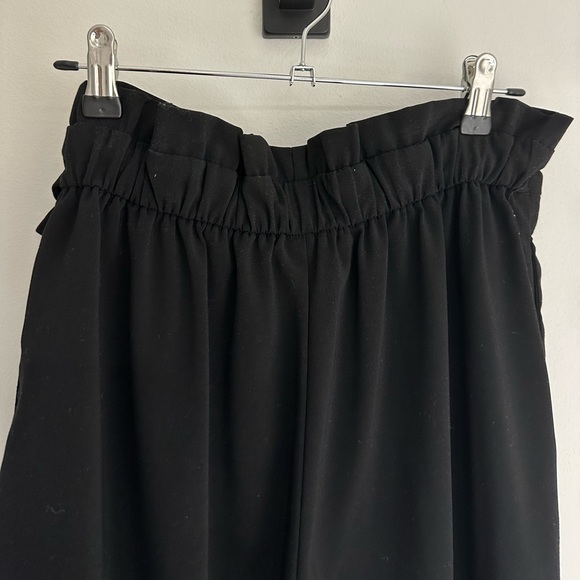 Black Zara dress pant - Picture 3 of 4